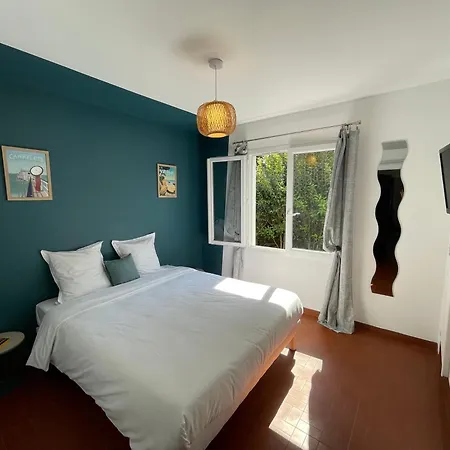2 Plages Avec Jacuzzi Privee *